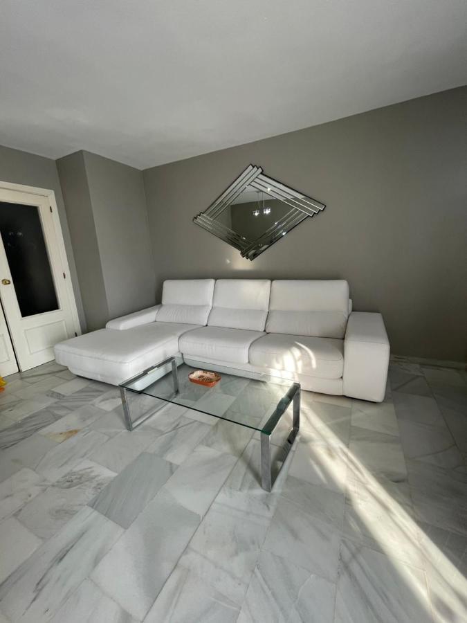 Apartamento Jardines Del Rocio Торре-дель-Мар Екстер'єр фото