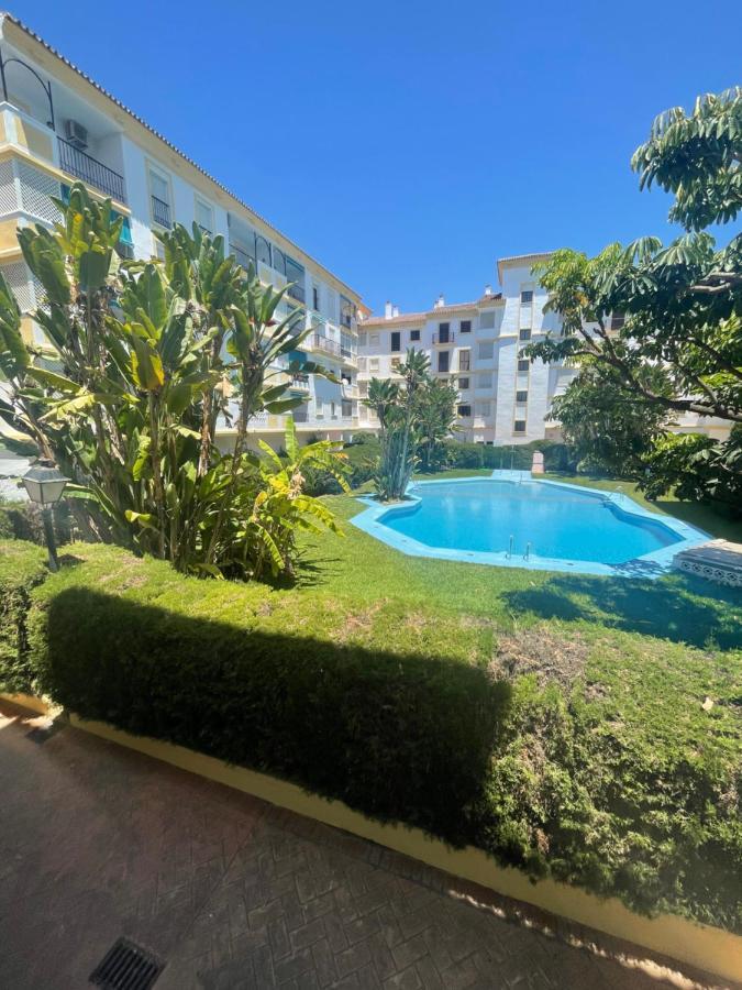 Apartamento Jardines Del Rocio Торре-дель-Мар Екстер'єр фото